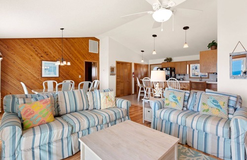 Sea Retreat House | 4075 The Pearl * Oceanfront