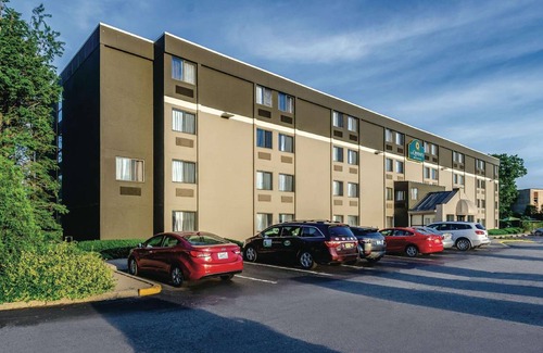 Warwick Hotel | 42 m² Hotel ∙ 127 guests