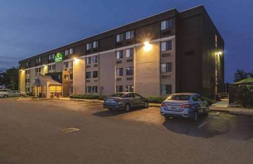 Warwick Hotel | 42 m² Hotel ∙ 127 guests