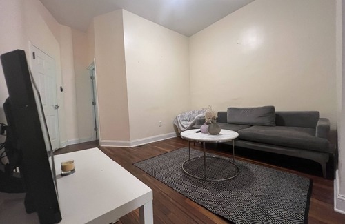 Norris Square Apartment | 420 Friendly 1bdrm Apartment w/Hot Tub!