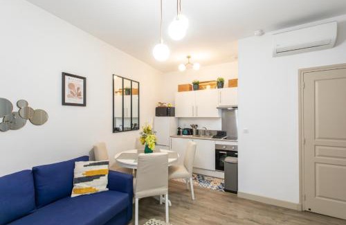 Lazaret Apartment | #44 1 BDR Flat Cap AC balcony 5mins walk to beach