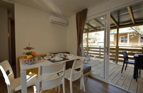 Padenghe sul Garda Resort | 44 m² Resort ∙ 3 bedrooms ∙ 6 guests