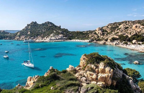 Baja Sardinia Resort | 44 m² Resort ∙ 2 bedrooms ∙ 10 guests