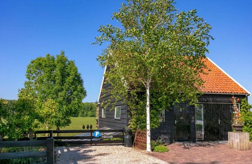 Zuid-Beijerland Other | 45 m² Accommodation ∙ 1 bedroom ∙ 2 guests