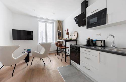 Quartier Midi-Lemonnier - Zuid-Lemonnierwijk Apartment | 45 m² Apartment ∙ 2 bedrooms ∙ 4 guests