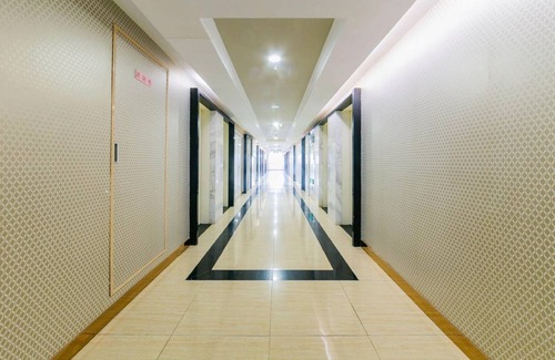 Xincheng Hotel | 45 m² Hotel ∙ 3 guests