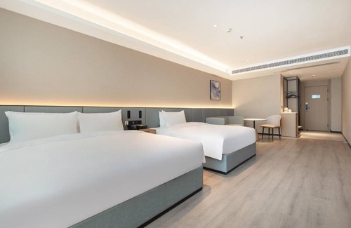 Yu Hua Hotel | 45 m² Hotel ∙ 3 guests