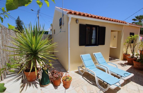Praia das Macas Cottage | 450 Meters from the beach, Modern Cottage for 2.