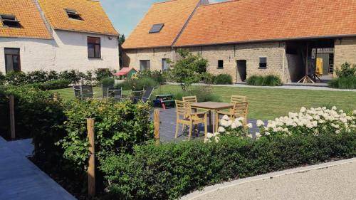 Veurne Bed & Breakfast | 47 m² Bed and breakfast ∙ 5 guests