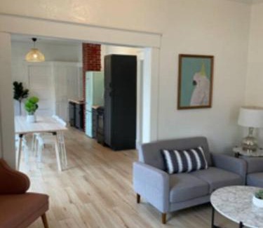 Rosedale House | 48 Entire Home for families in Kansas City