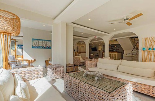 Flic-en-Flac Hotel | 49 m² Hotel ∙ 4 guests