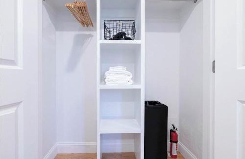 Central Square Apartment | 4BR 3BATH Harvard MIT Home