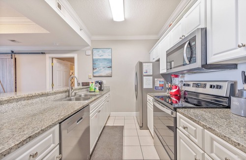 Long Beach Condo | 4BR 4BA Plently of Space and Breathtaking Views!