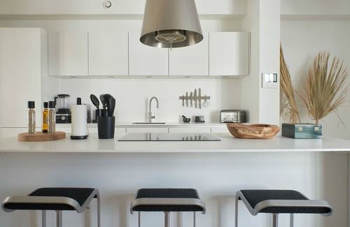 Copenhagen City Centre Apartment | 4BR exclusive apartment next to the Royal Theatre