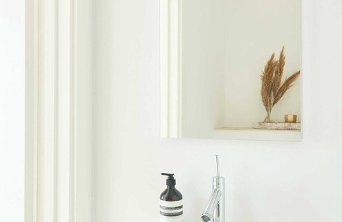 Copenhagen City Centre Apartment | 4BR exclusive apartment next to the Royal Theatre