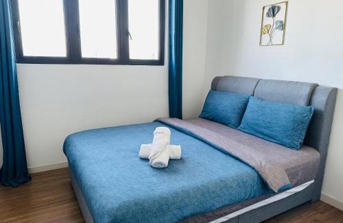 Taman Pertama Apartment | 4BR M Vertica near Sunway Velocity Cheras IKEA MRT TRX KLCC Pavilion