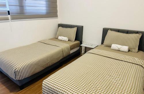Taman Pertama Apartment | 4BR M Vertica near Sunway Velocity Cheras IKEA MRT TRX KLCC Pavilion