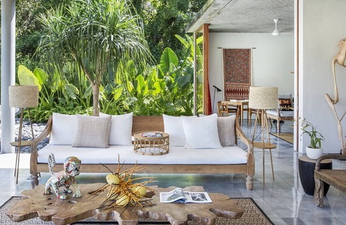 Saba Villa | 4BR VILLA EAST COAST BALI BEACH WALKING