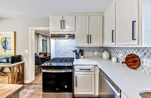 Marietta House | 4BRs Cul-de-sac/Privacy/5 min to I-575 (527)