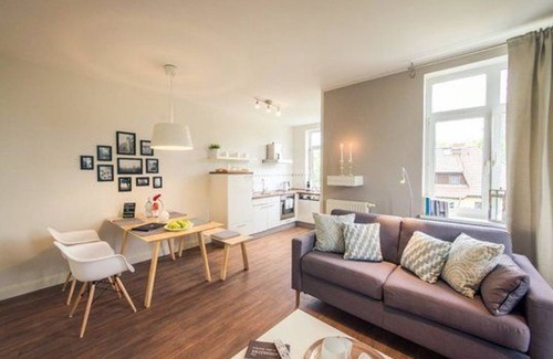 Krummin Apartment | 4th romantic feel-good apartment Löwenzahn - Gutshaus Krummin Usedom