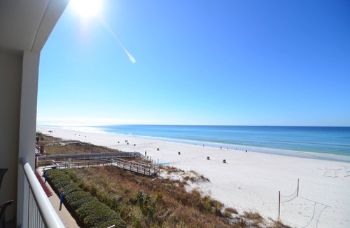 Long Beach Apartment | 5-15% off weekly. Majestic Resort Low Fl. Best Location in Panama City Beach