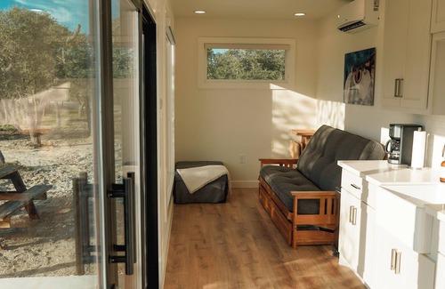 Rockport House | 5 Acre Property - Fish Camp Rockport