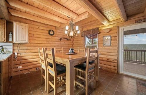 Divide House | 5 Acres! Modern Cabin w/Pikes Peak View
