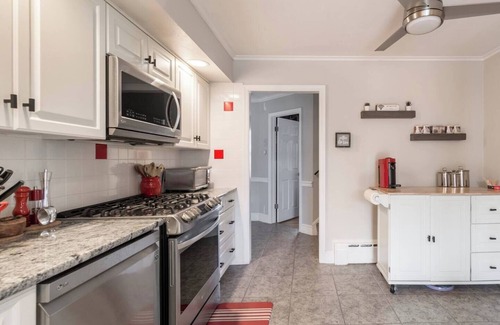 Point Pleasant House | 5-Bdrm Home w/Large Pool near beaches on canal