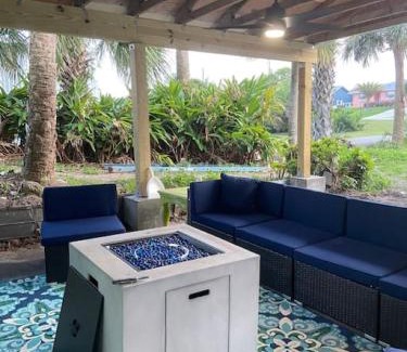River Ridge Estates House | 5 bed 4 bath pool table fire pit walk to beach