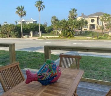 River Ridge Estates House | 5 bed 4 bath pool table fire pit walk to beach