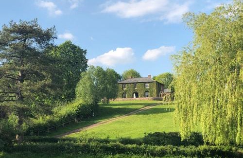 Fitzhead House | 5 Bed in Fitzhead 95570