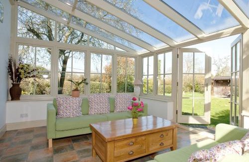 New Forest District House | 5 Bed in Godshill NFL35