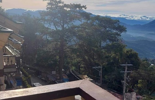 Baguio Condo | 5 Bedroom 4 Tnb Condo Unit Near Tourist Spots , Fast Wifi and Mountain Viewn