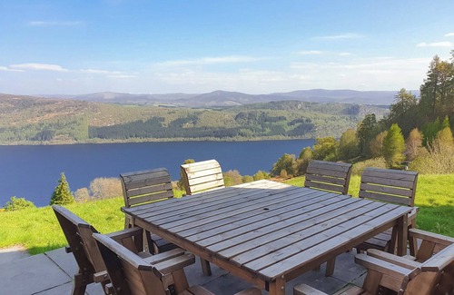 East Lewiston Cottage | 5 bedroom accommodation in Drumnadrochit