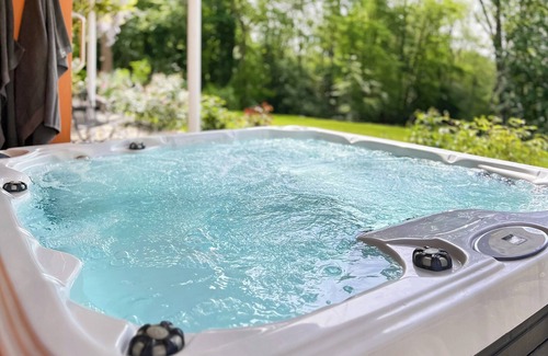 Geldeston Cottage | 5 bedroom accommodation in Geldeston, near Beccles