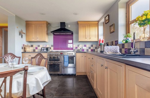 Sea Palling Cottage | 5 bedroom accommodation in Sea Palling, near Happisburgh