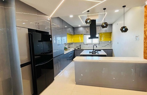 Jubilee Hills Apartment | 5 Bedroom Apartment
