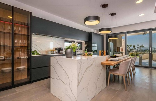 Kastelir-Labinci House | 5 bedroom awesome home in Tar-Vabriga