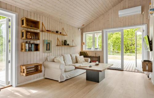 Grenaa House | 5 Bedroom Awesome Home In Grenaa