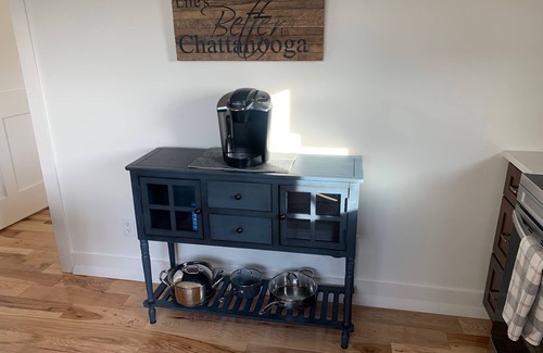 North Chattanooga House | 5 Bedroom Condo with STUNNING VIEWS of Downtown Chattanooga & the Tenn. River