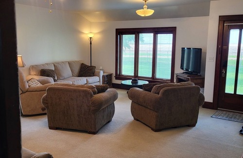 Meade County Other | 5-bedroom farmhouse in the heart of farm & ranch country.