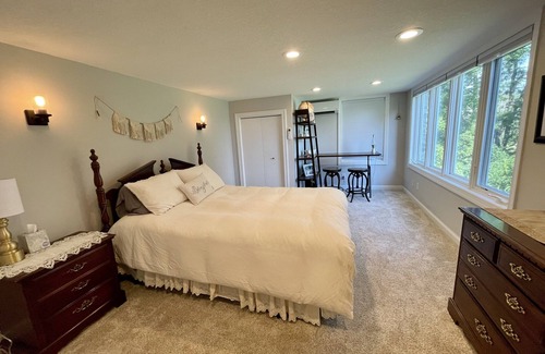 Maplewood House | 5 Bedroom Lake Home, On Private Wooded Acreage, 15 minutes from both downtowns.