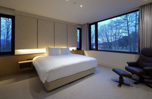 Hokujo House | 5 Bedroom Modern Luxury House / Kitaazumi-gun Nagano