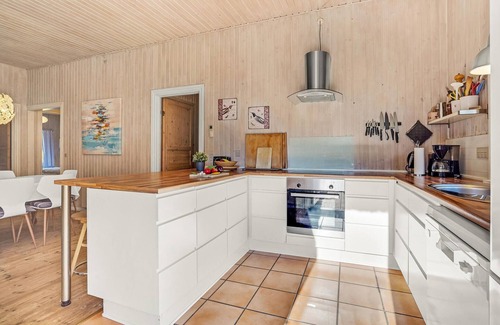 Sønderstrand House | 5 bedroom nice home in Rømø