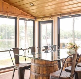 Henrico House | 5 Bedroom Waterfront Home on LKG
