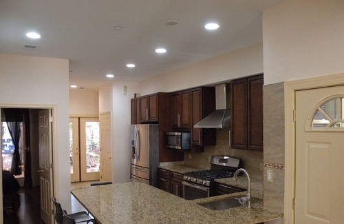 Capitol Hill House | 5 BR 4 BA- New House 3 Blocks to Capitol -Free Parking Permit