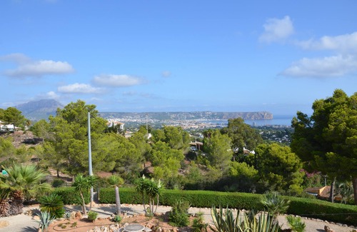 Javea Villa | 5 br villa. lg Pool Mountain top views next to national park. 10 min to beach.