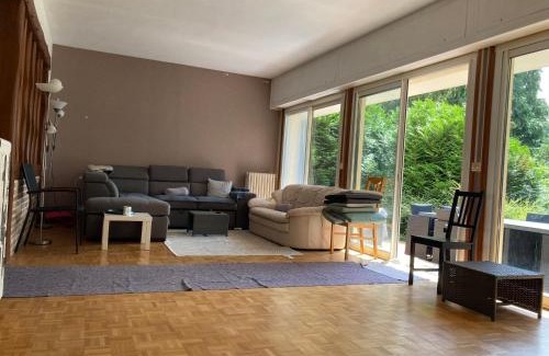 Auneau House | 5 Chambres dans une grande maison