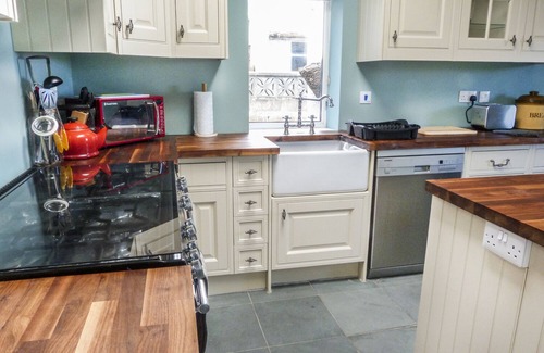 Banff Cottage | 5 DISTILLERY COTTAGES, pet friendly, with open fire in Banff