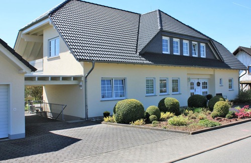 Kordorf Apartment | 5 DTV stars, "Zum Jammertal", in the Rhine, Lahn, Aar triangle - modern furnishings